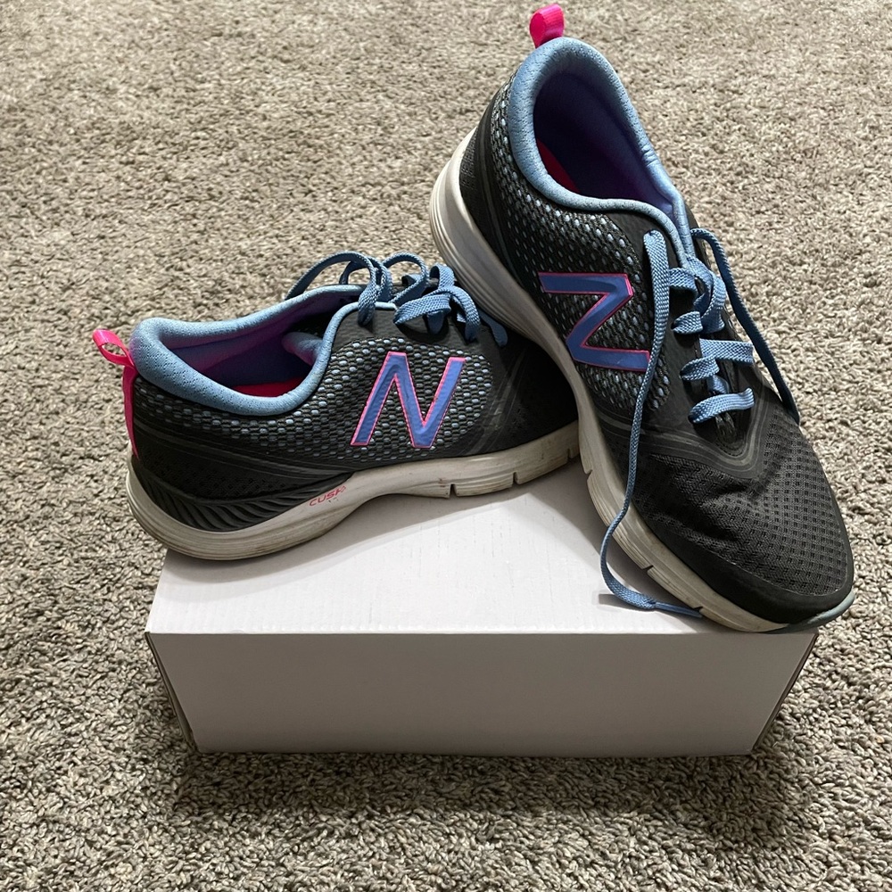New Balance Women tennis shoe‎ 711 WX711SP Gray Running Shoes Sneakers Size 9